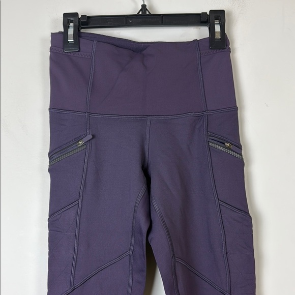 Lululemon Toasty Tech Tight II Cyber Size 2 - Picture 5 of 10